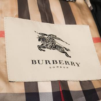 бирка Куртка Burberry