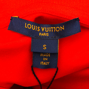бирка Футболка Louis Vuitton