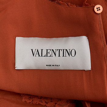 бирка Платье Valentino