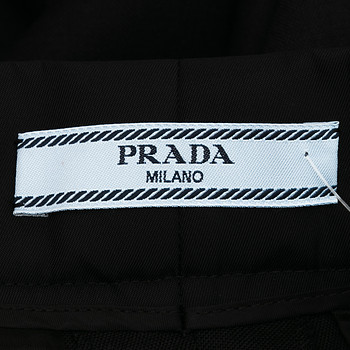 бирка Брюки Prada