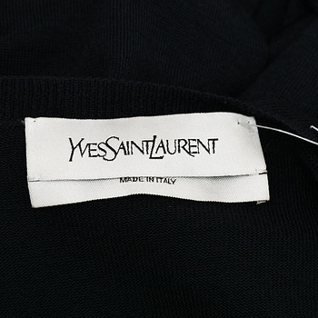 бирка Джемпер Yves Saint Laurent