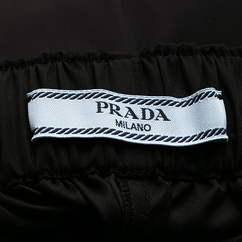 бирка Шорты Prada