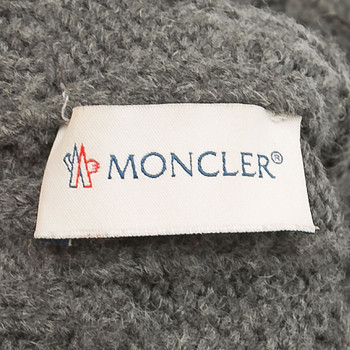 бирка Шапка Moncler