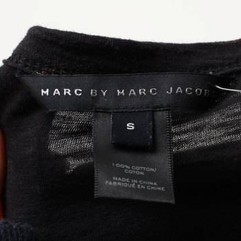 бирка Лонгслив Marc by Marc Jacobs