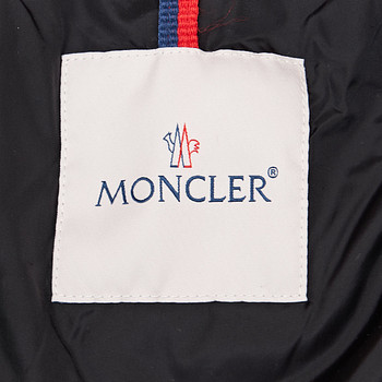 бирка Пуховик Moncler
