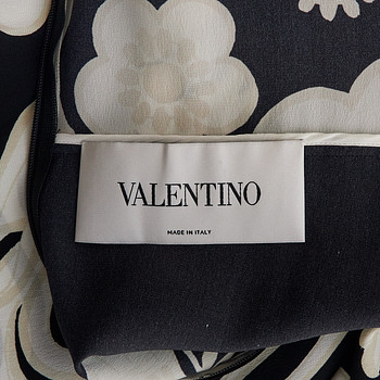 бирка Платье Valentino