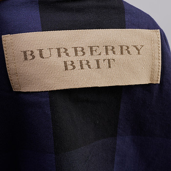 бирка Куртка Burberry Brit