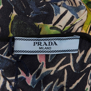 бирка Платье Prada