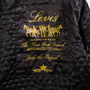 бирка Куртка Levi's