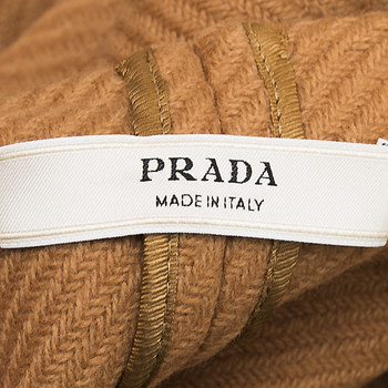 бирка Пальто Prada
