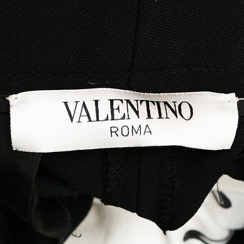 бирка Брюки Valentino