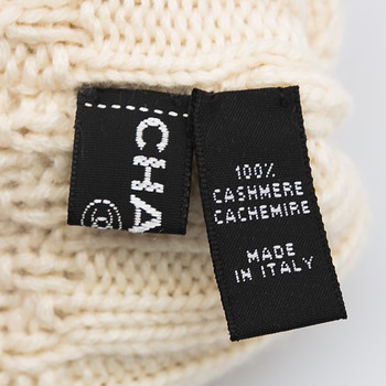 бирка Перчатки Chanel