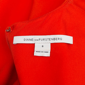 бирка Платье Diane von Furstenberg
