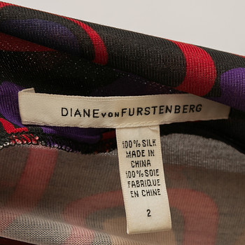 бирка Платье Diane von Furstenberg