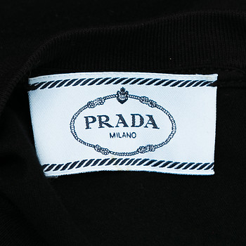 бирка Футболка Prada