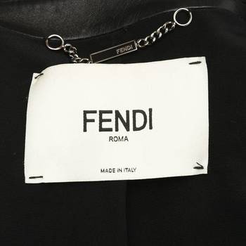 бирка Кожаная куртка Fendi