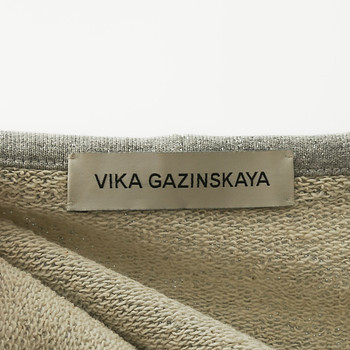 бирка Свитшот Vika Gazinskaya