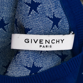 бирка Джемпер Givenchy