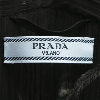 бирка Накидка Prada