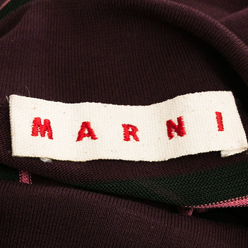 бирка Водолазка Marni