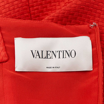 бирка Платье Valentino