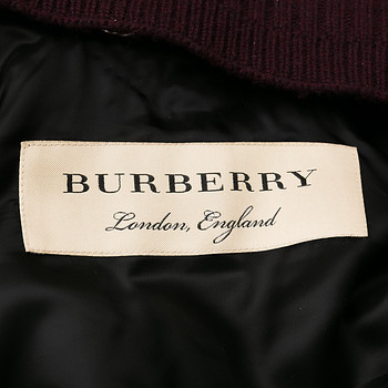 бирка Пальто Burberry