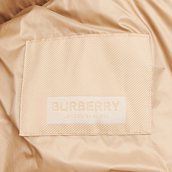бирка Пуховик Burberry