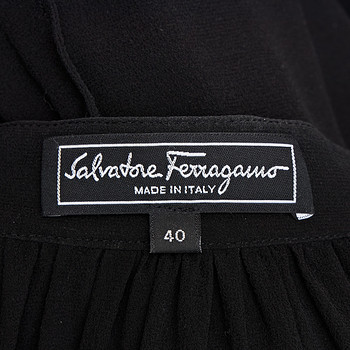 бирка Платье Salvatore Ferragamo