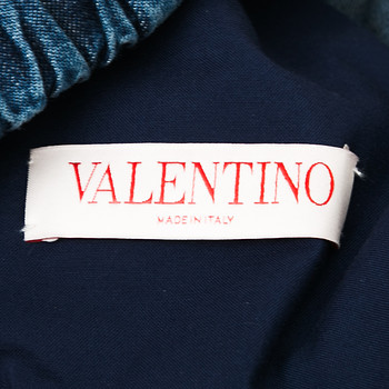 бирка Джинсы Valentino