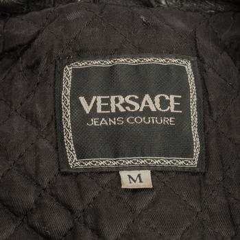 бирка Кожаная куртка Versace Jeans Couture