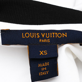 бирка Футболка Louis Vuitton