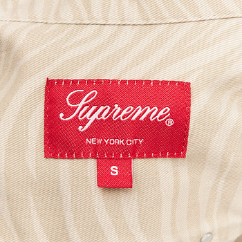 бирка Рубашка Supreme
