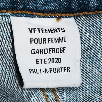 бирка Джинсы Vetements