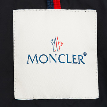бирка Ветровка Moncler