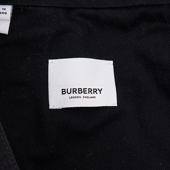 бирка Шорты Burberry