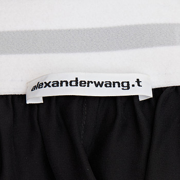 бирка Шорты T by Alexander Wang