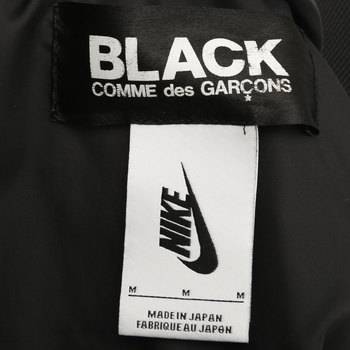 бирка Куртка Nike х Comme des Garcons