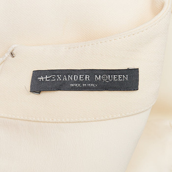 бирка Платье Alexander McQueen
