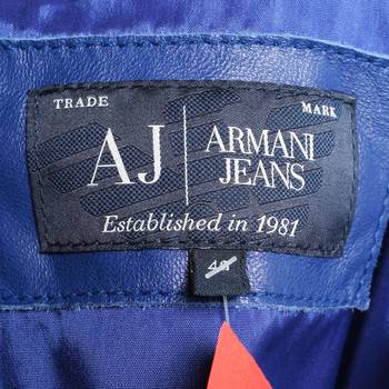 бирка Куртка Armani Jeans