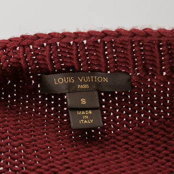 бирка Джемпер Louis Vuitton