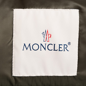 бирка Пуховик Moncler