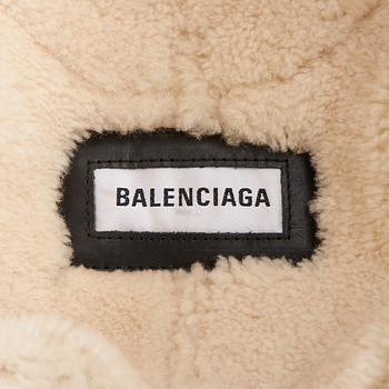 бирка Дубленка Balenciaga