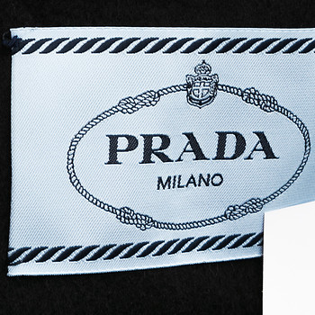 бирка Пальто демисезонное Prada