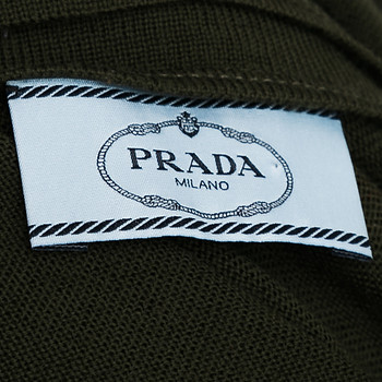 бирка Джемпер Prada