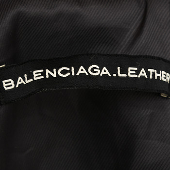 бирка Куртка кожаная Balenciaga