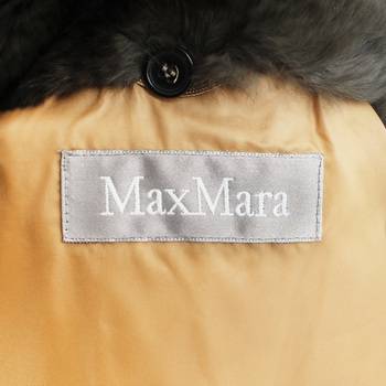 бирка Куртка Max Mara