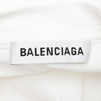 бирка Футболка Balenciaga