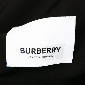 бирка Ветровка Burberry