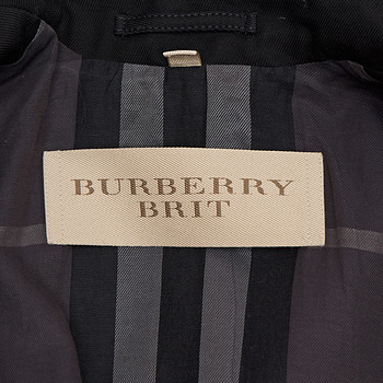бирка Тренч Burberry Brit
