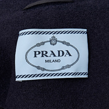бирка Пальто Prada